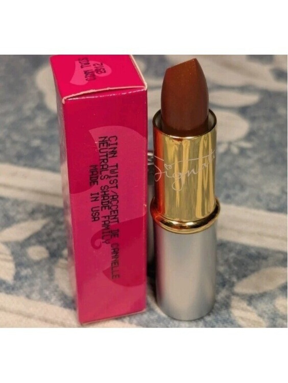 New Mary Kay Signature Creme Lipstick - Cinnamon Twist